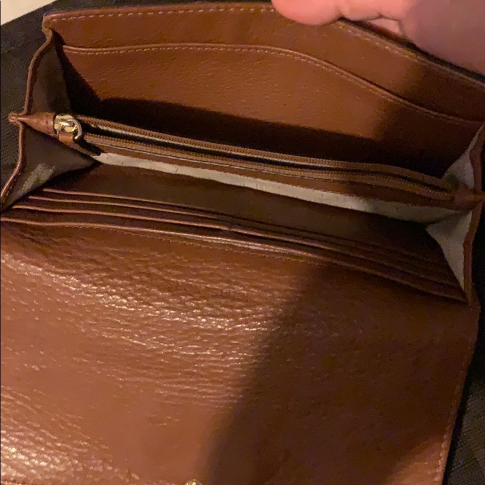 Michael Kors wallet - Picture 6 of 7